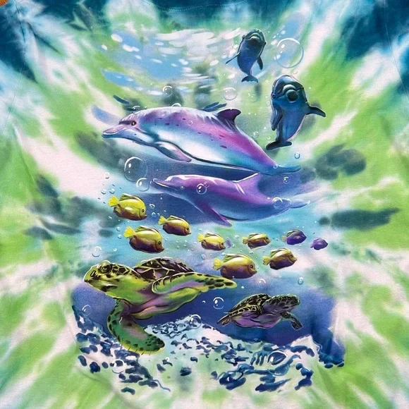 Psychedelic ocean graphic tie dye t shirt - Picture 2 of 3